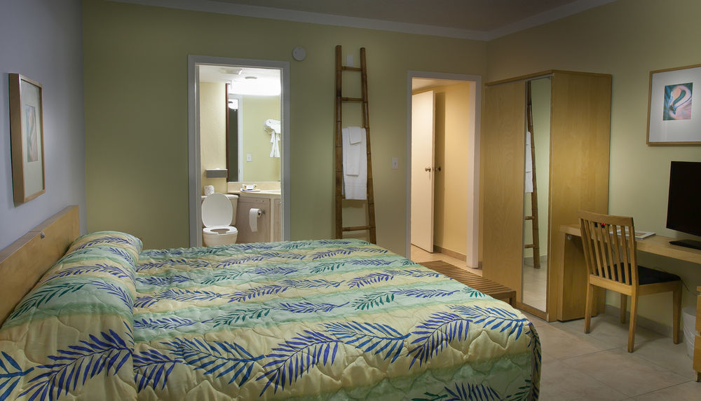 Flamingo Bay Hotel & Marina ฟรีพอร์ต ภายนอก รูปภาพ