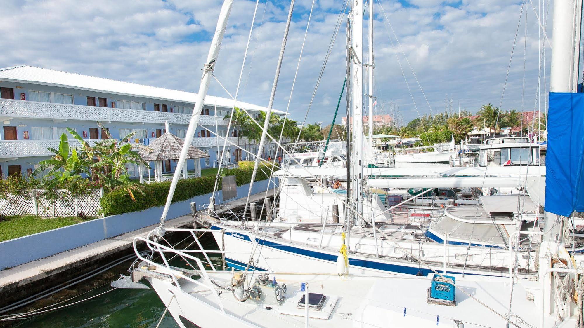 Flamingo Bay Hotel & Marina ฟรีพอร์ต ภายนอก รูปภาพ